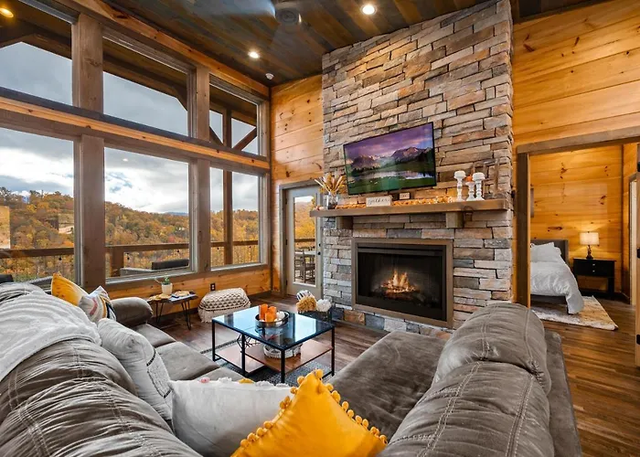 The Overlook - \'21 Cabin - Gorgeous Unobstructed Views - Fire Pit Table - Gamerm - Hottub - Xbox - Lots Of Bears