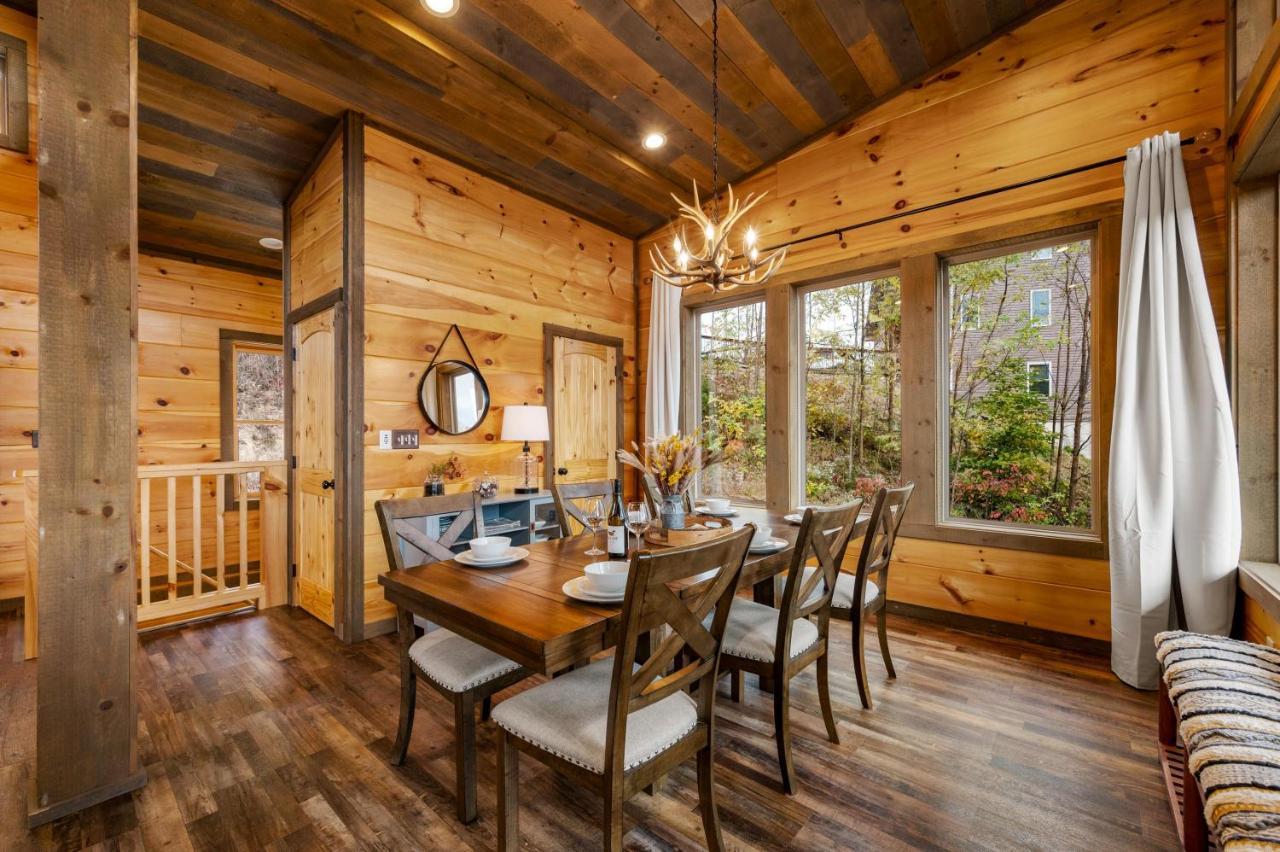 The Overlook '21 Cabin: Scenic Views With Hot Tub And Game Chalet *